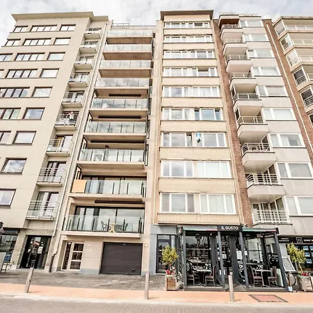 Bella Iii With Harbour View By Interhome Appartement
